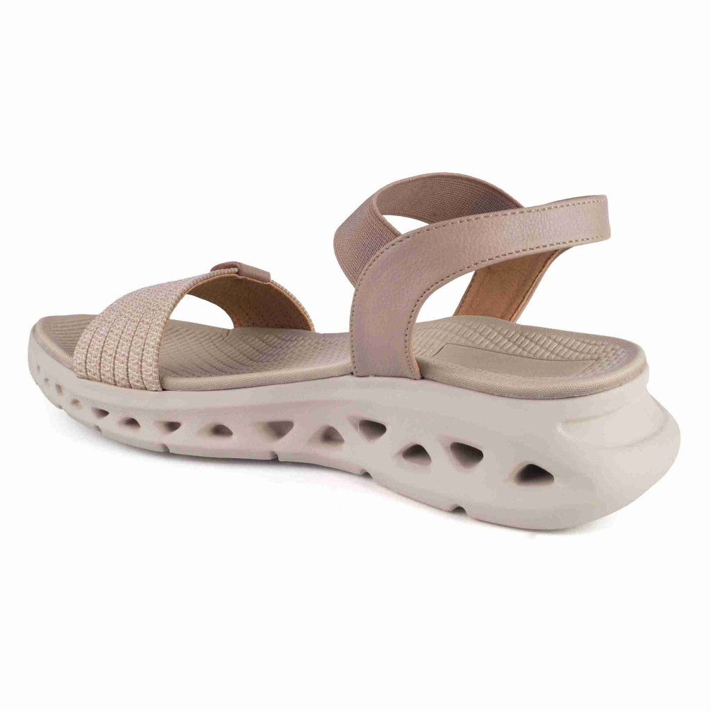 11408: Balujas Women's Peach Sandal 