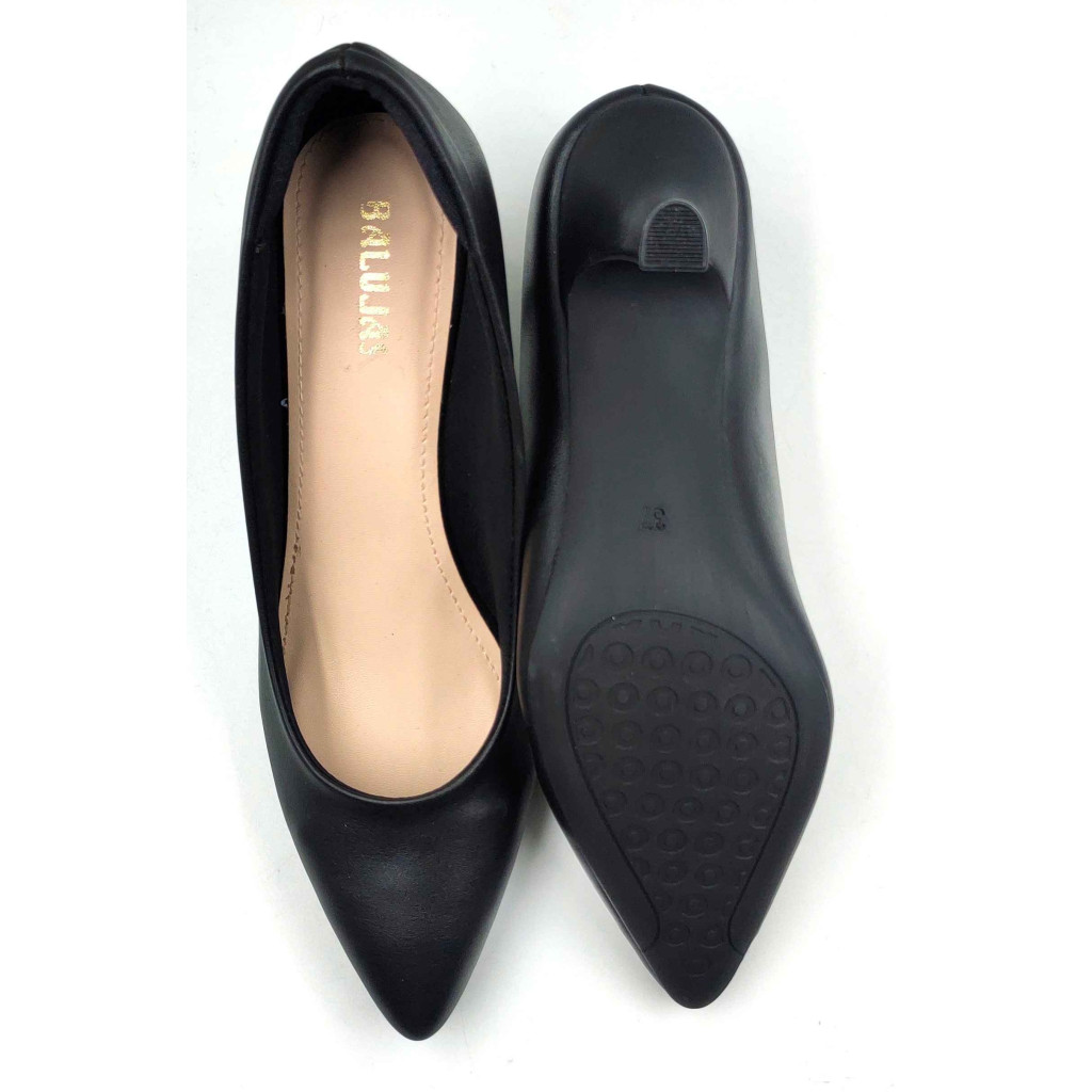 AR0002: Balujas Black Kitten Heel 