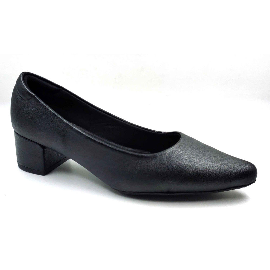 RF01-2681: Balujas Black Block Heel Pumps 