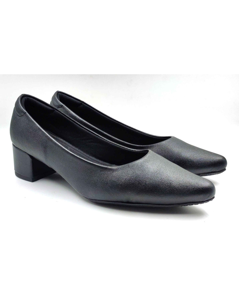 RF01-2681: Balujas Black Block Heel Pumps 