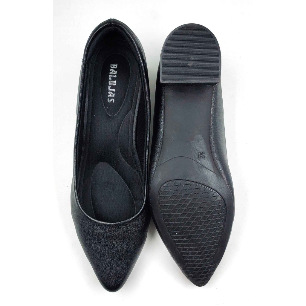 RF01-2681: Balujas Black Block Heel Pumps 