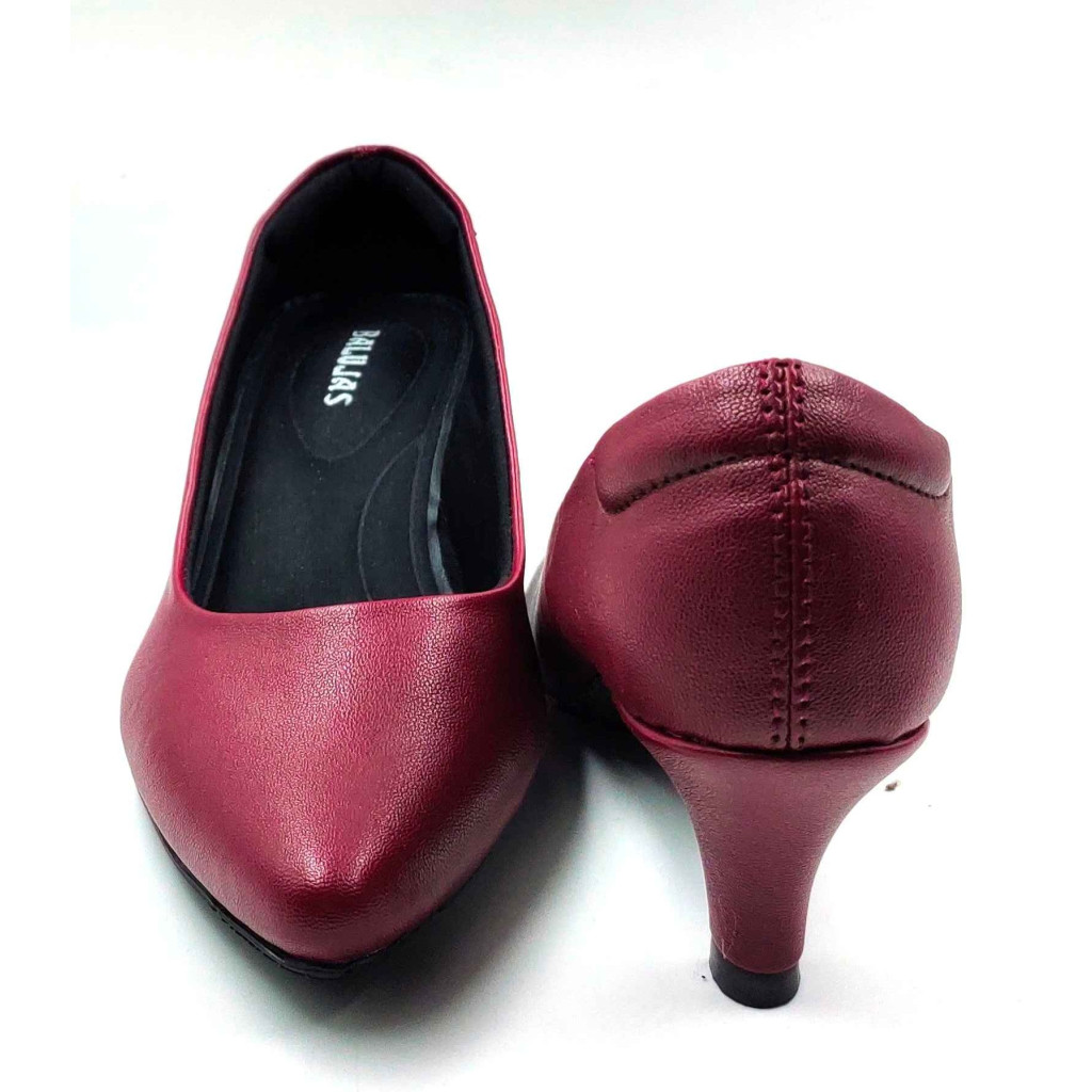 RF02-2421: Balujas Maroon Kitten Heel 