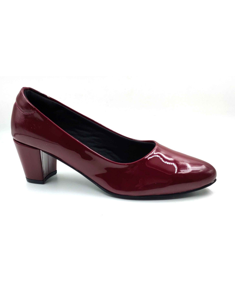 RF08-BOZ: Balujas Maroon Block Heel Pumps 