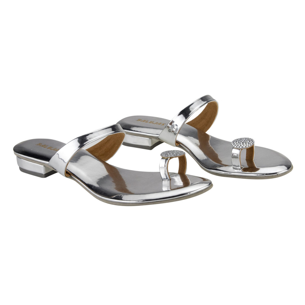 11 : Balujas Silver Flat Ladies Chappal