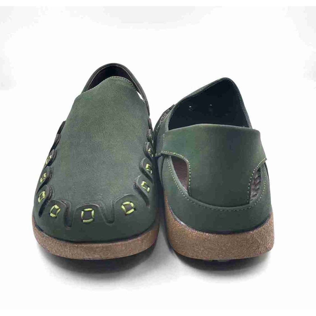 5557:Balujas Men's Green Shoes