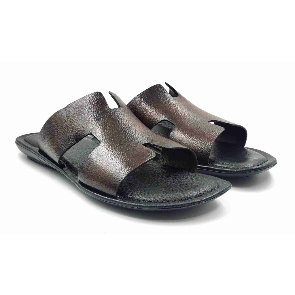 202: Balujas Men Brown Flat Slippers