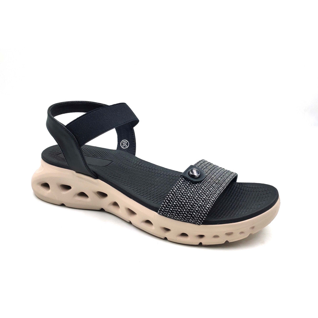 11408: Balujas Women's Black Sandal 