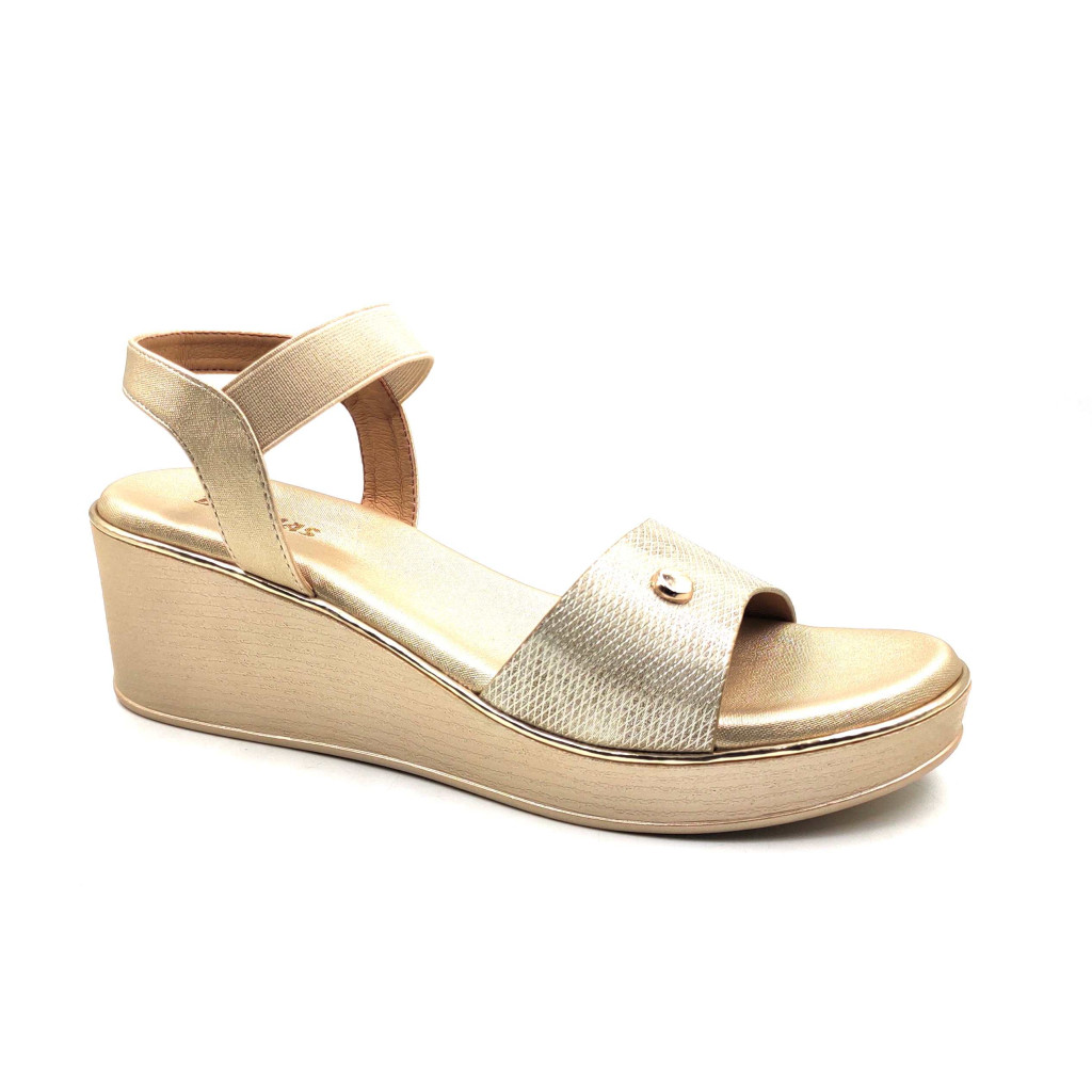 11428: Balujas Gold Wedge Heel Sandals