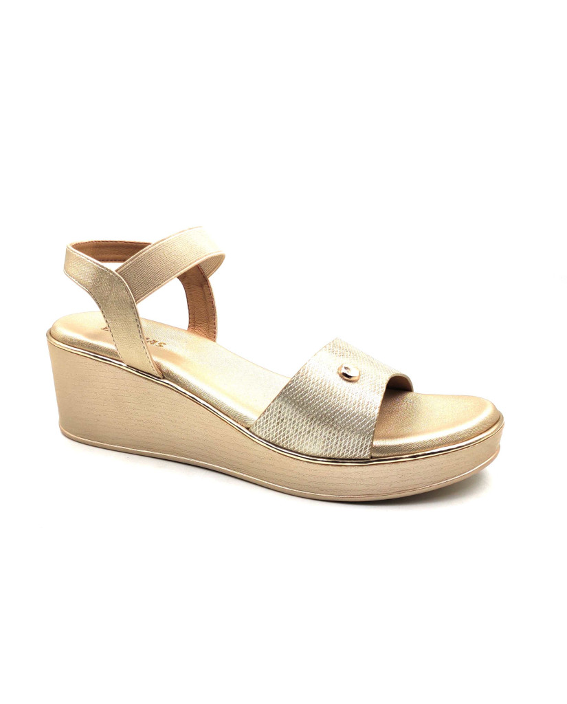 11428: Balujas Gold Wedge Heel Sandals