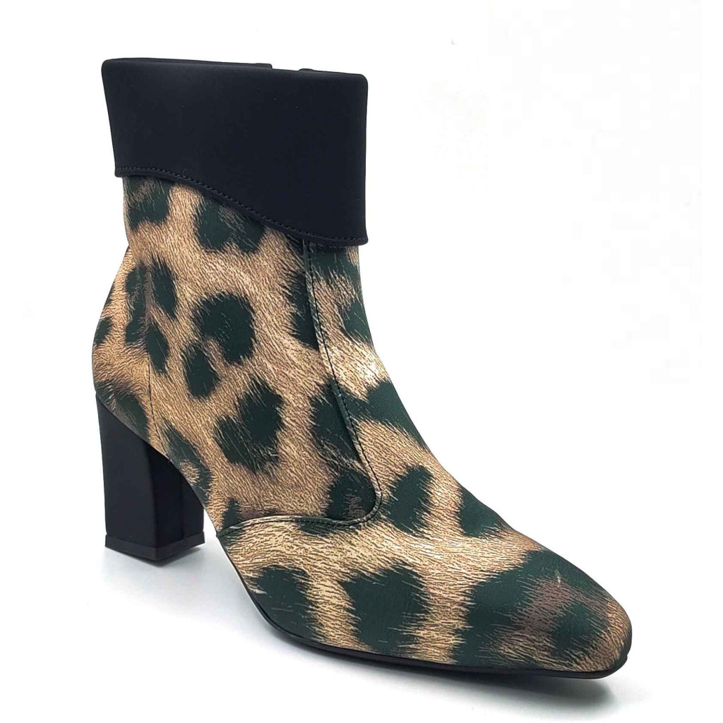 AR-00020: Balujas Women's Black Lepoard Ankle Boot