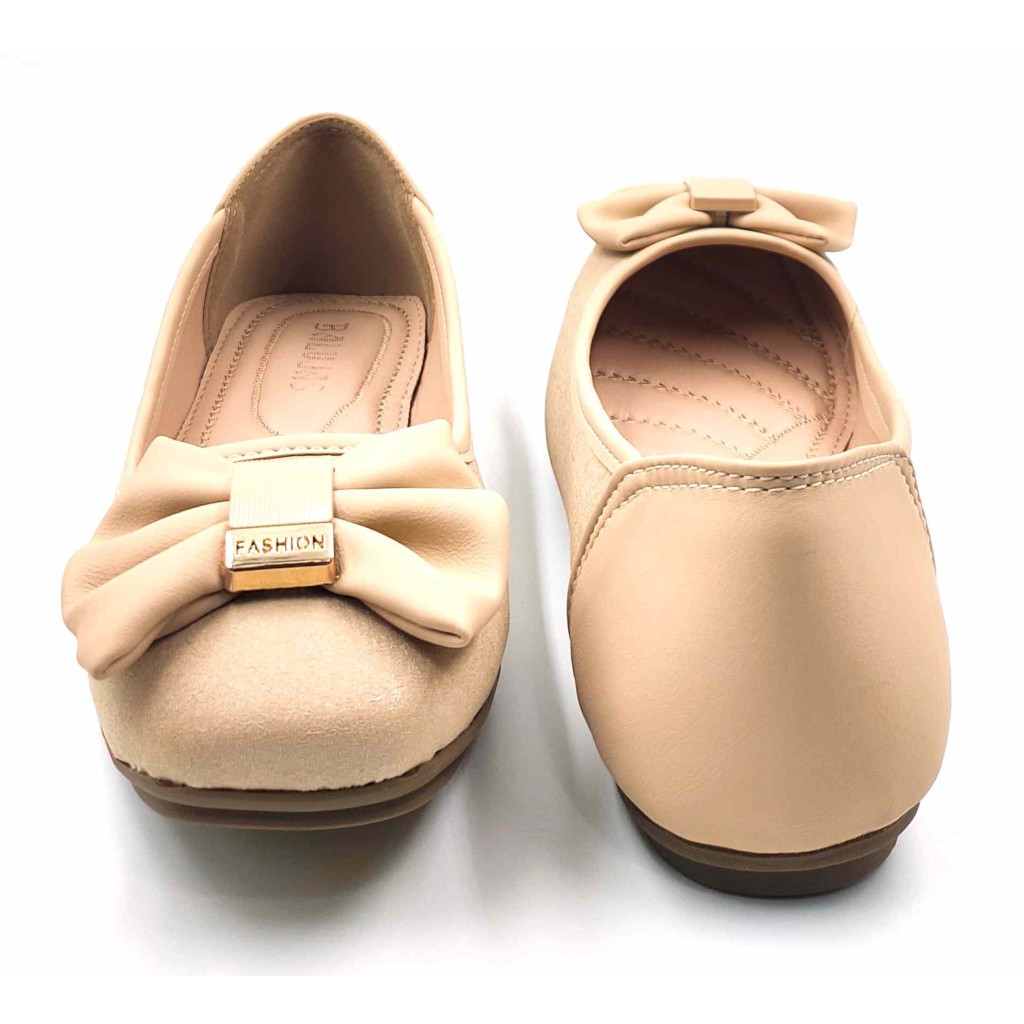 NSR-05: Balujas Cream Flat Ballies