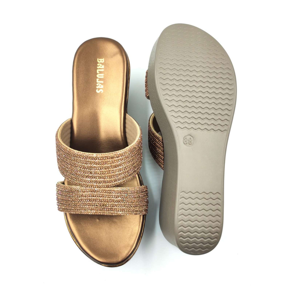 11521: Balujas Antic Wedge Heel Slipper