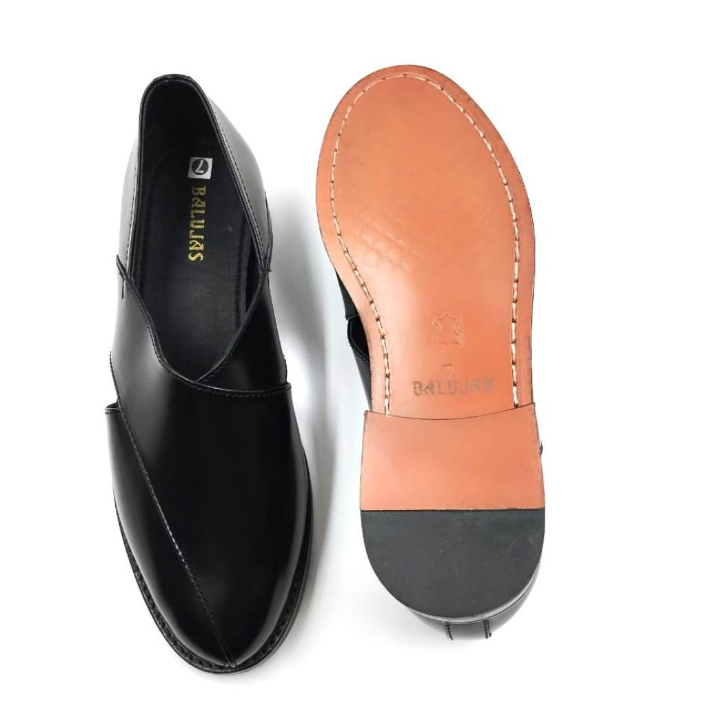 1062: Balujas Black Leather Peshawari