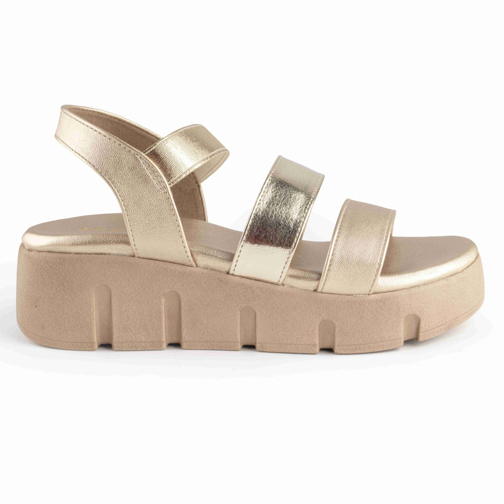 5409: Balujas Gold Wedge Heel Sandals