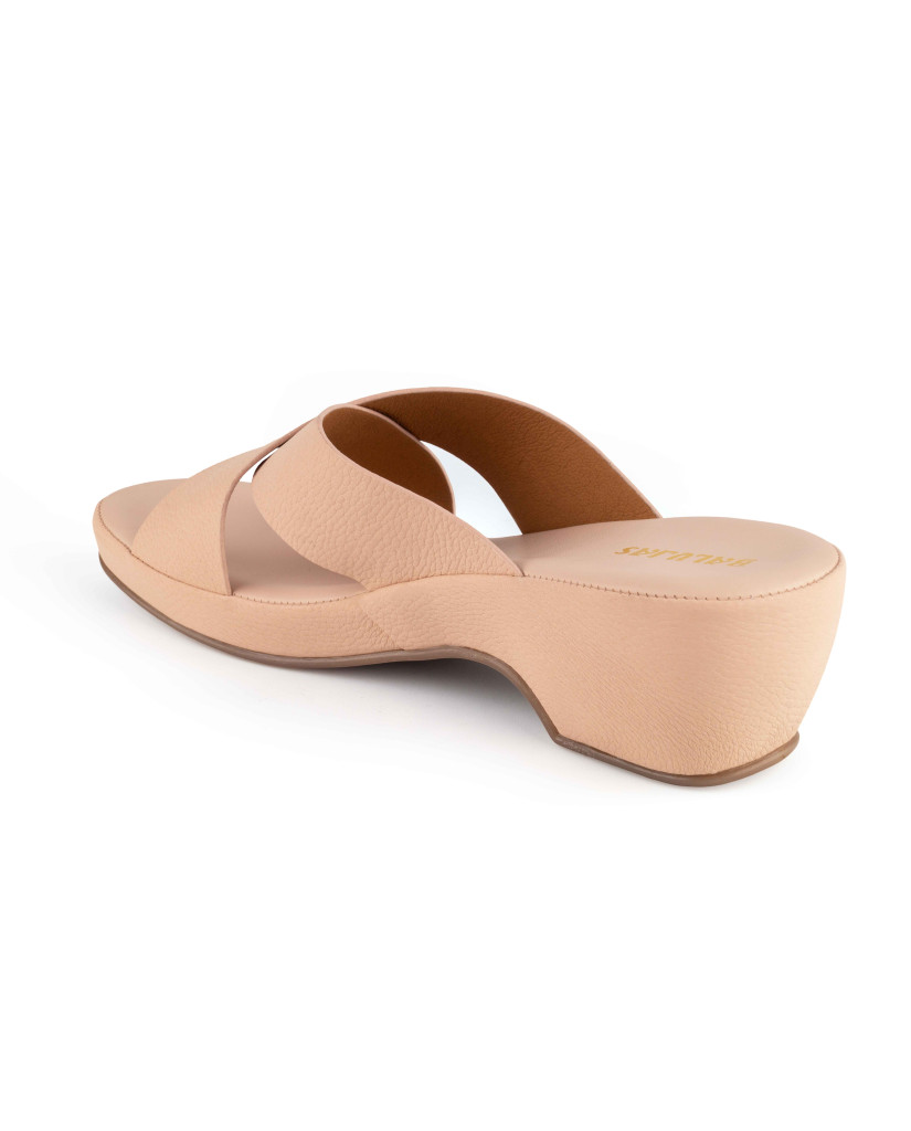 11270: Balujas Nude Block Heel Slipper