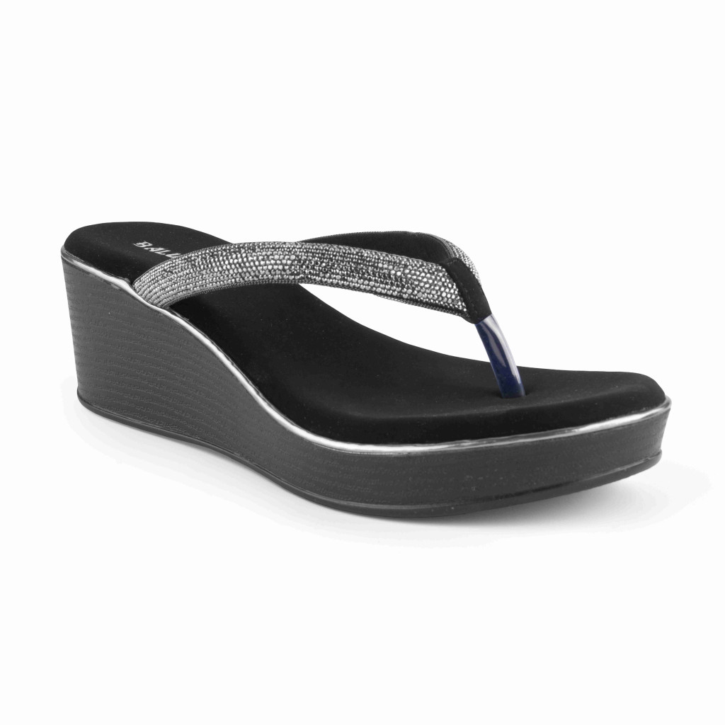 11521 : Balujas Black Wedge Heel 