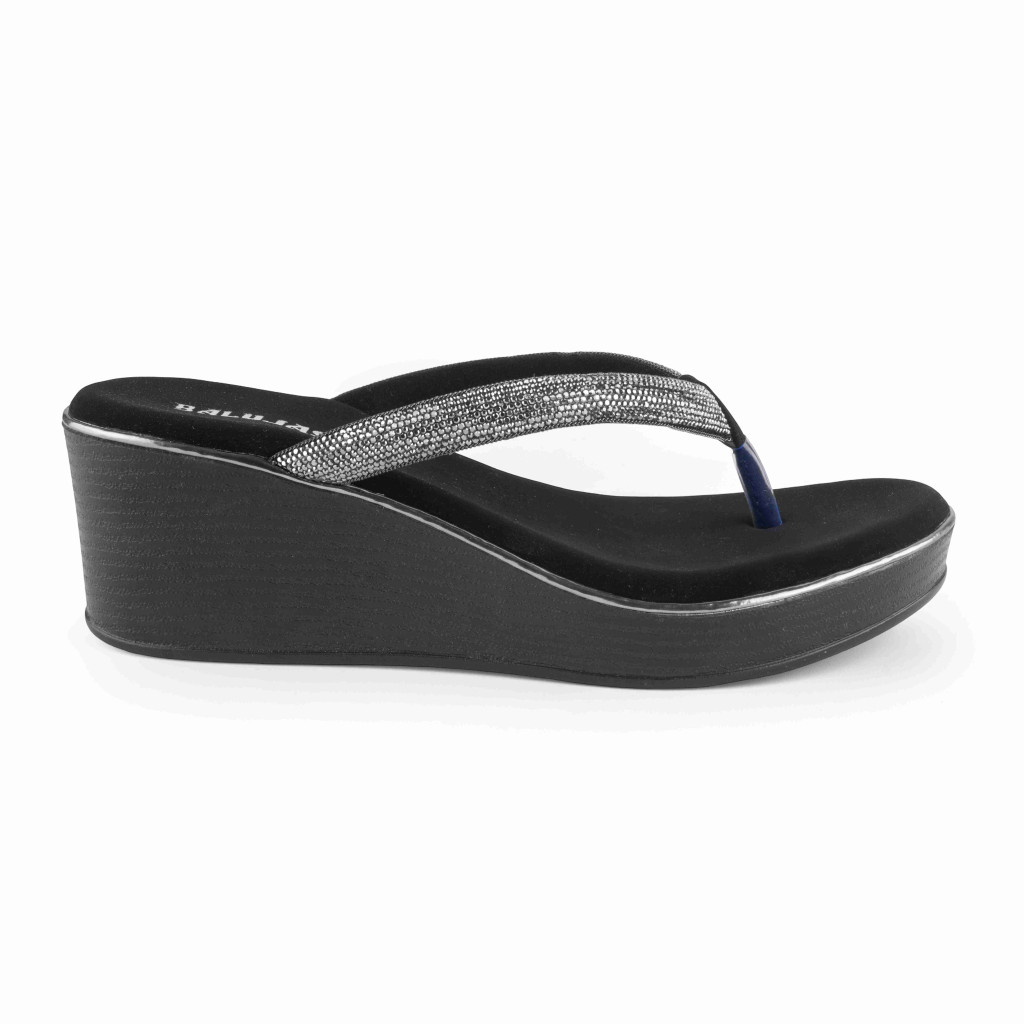 11521 : Balujas Black Wedge Heel 
