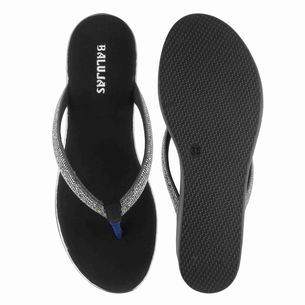 11521 : Balujas Black Wedge Heel 