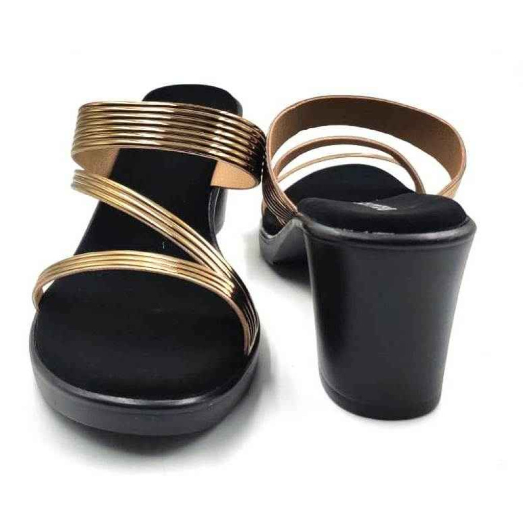 5443-25: Balujas Antic Block Heel Sandals