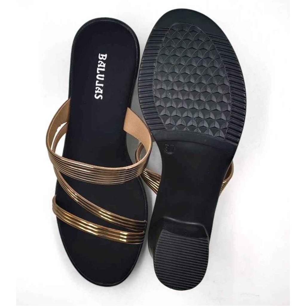 5443-25: Balujas Antic Block Heel Sandals