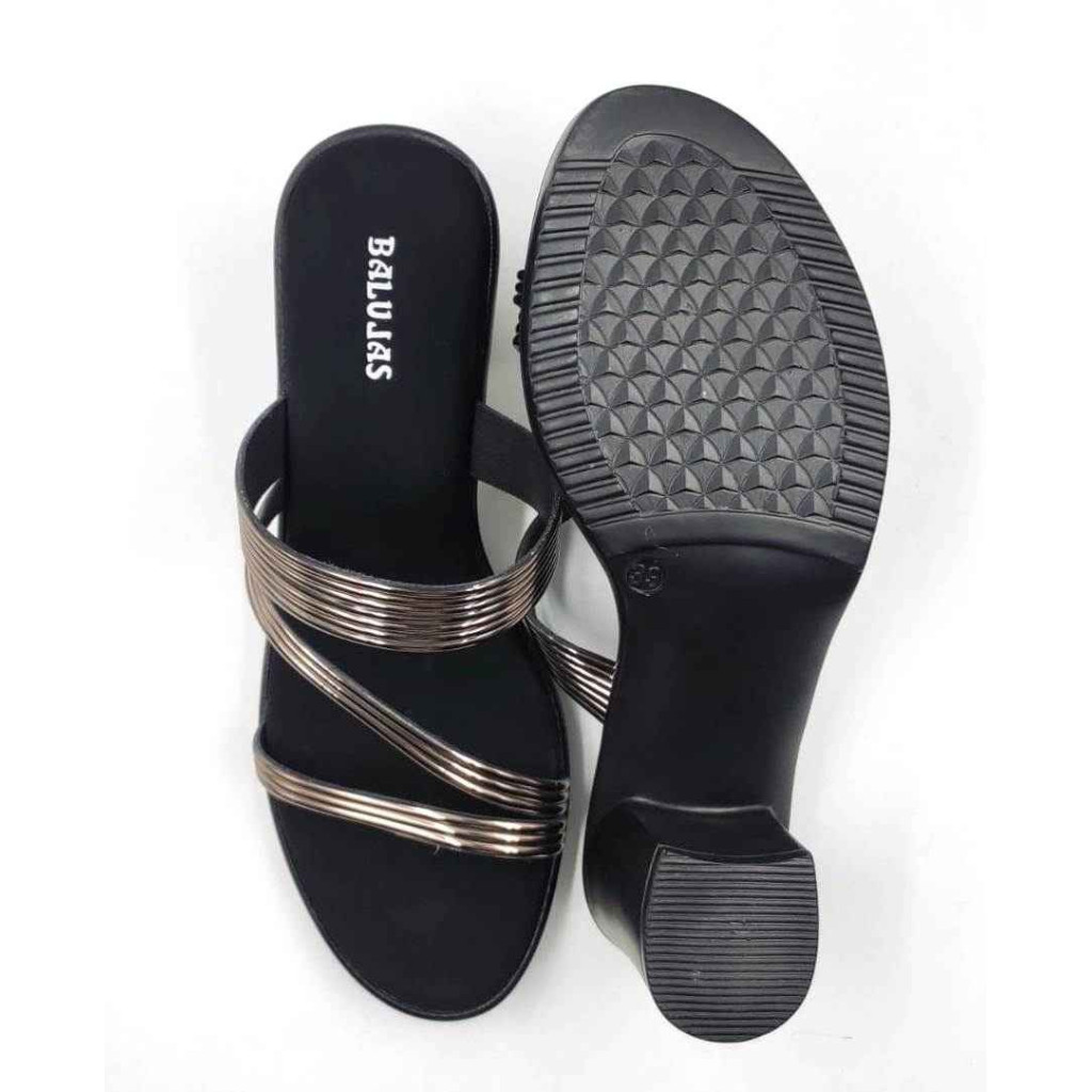 5443-25: Balujas Gunmetal Block Heel Sandals