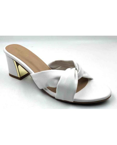 9110-19: Balujas White Block Heel Sandals