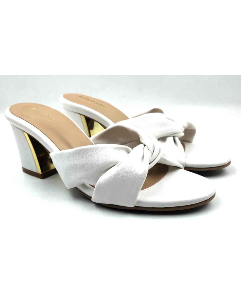 9110-19: Balujas White Block Heel Sandals
