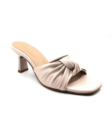9110-21: Balujas Beige Block Heel Sandals