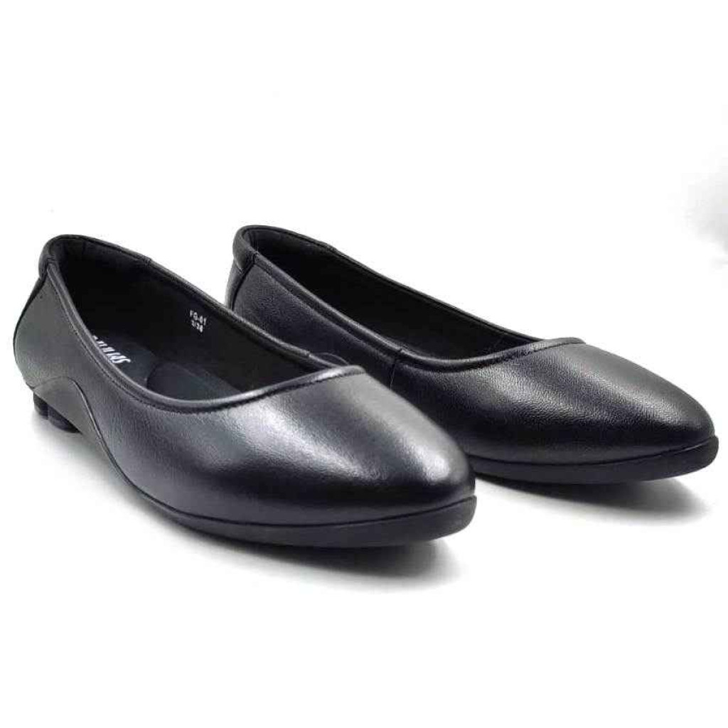 FG-01 Balujas Black Leather Ballerina Flats