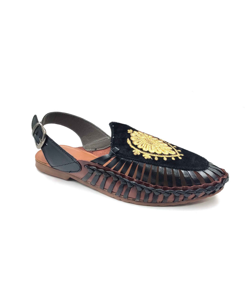 101 Balujas Men Black Pathanis Sandals