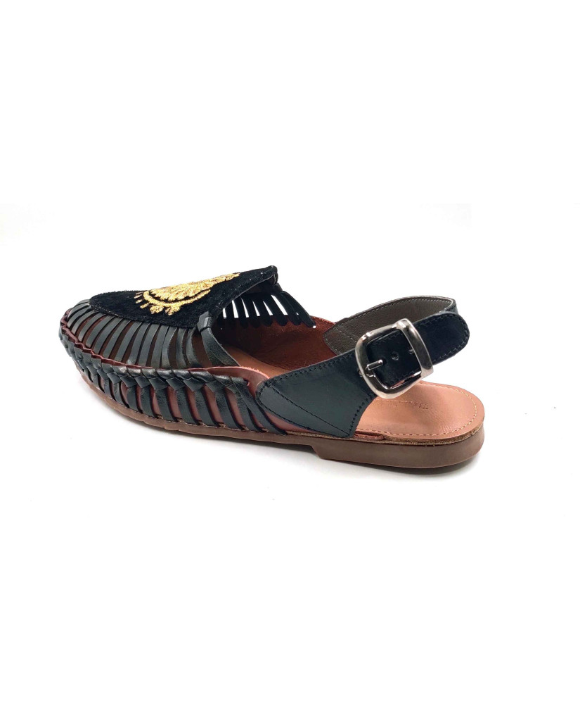 101 Balujas Men Black Pathanis Sandals