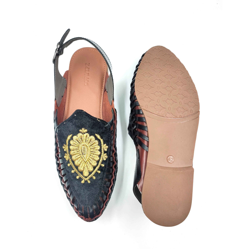 101 Balujas Men Black Pathanis Sandals