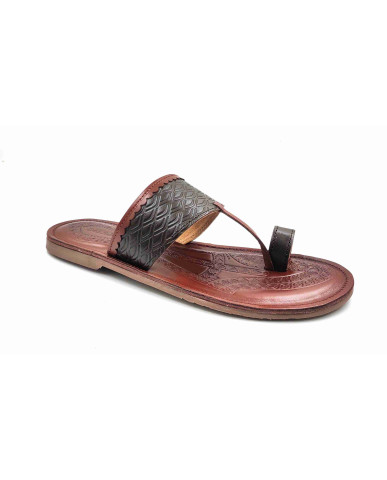 103: Brown Leather Toe-Ring Kolhapuri Chappal