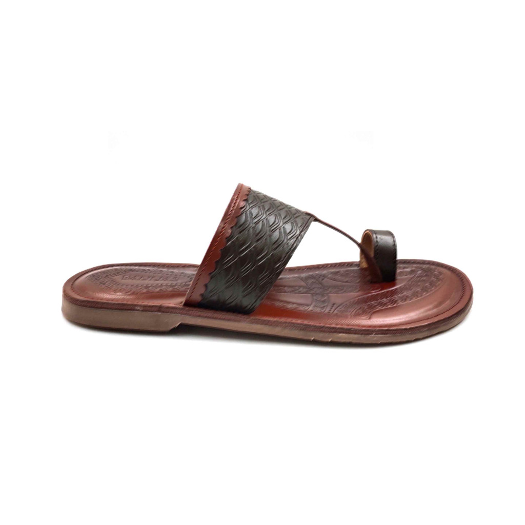 103: Brown Leather Toe-Ring Kolhapuri Chappal