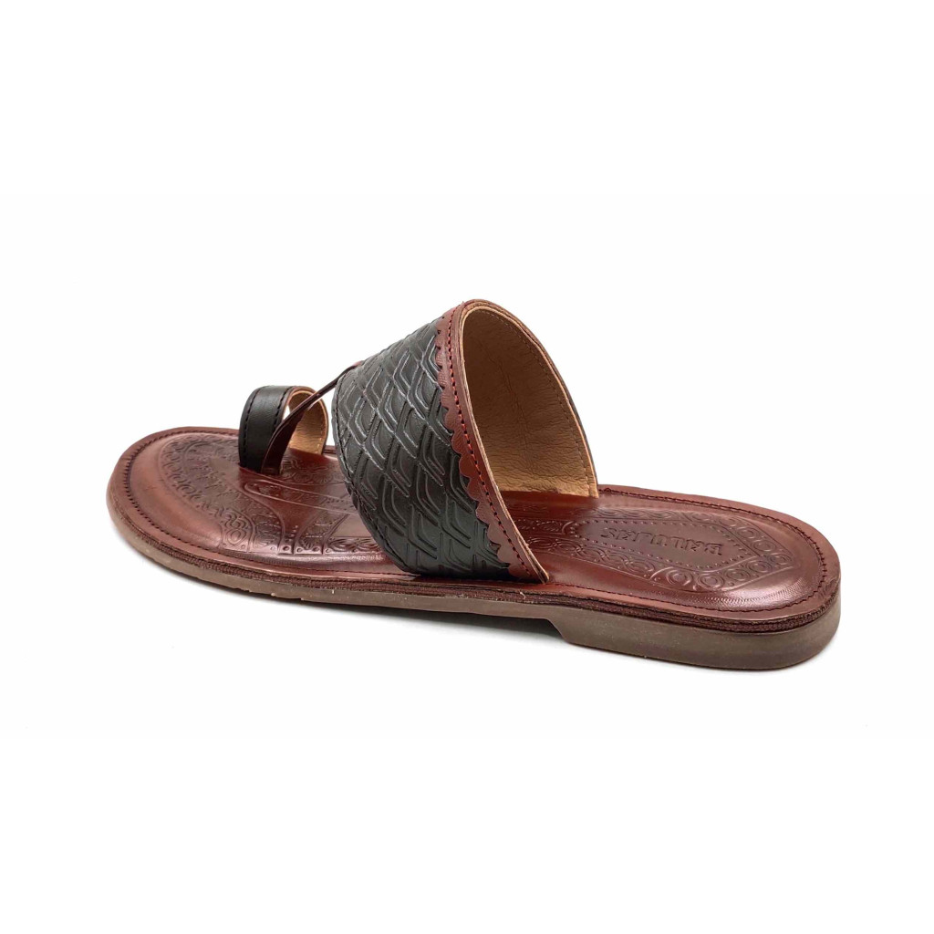 103: Brown Leather Toe-Ring Kolhapuri Chappal