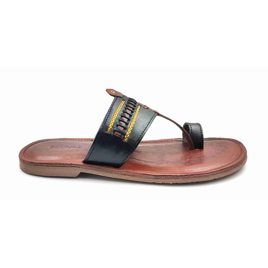 104 Balujas Black Leather Kolhapuri Chappal