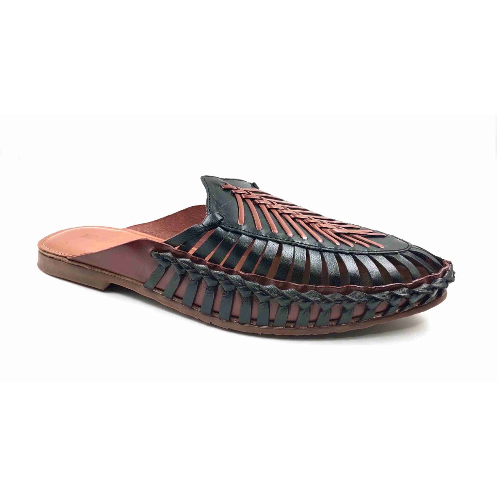 16 Balujas Men Black Pathanis Slippers