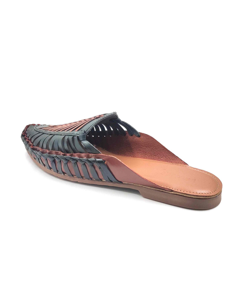 16 Balujas Men Black Pathanis Slippers
