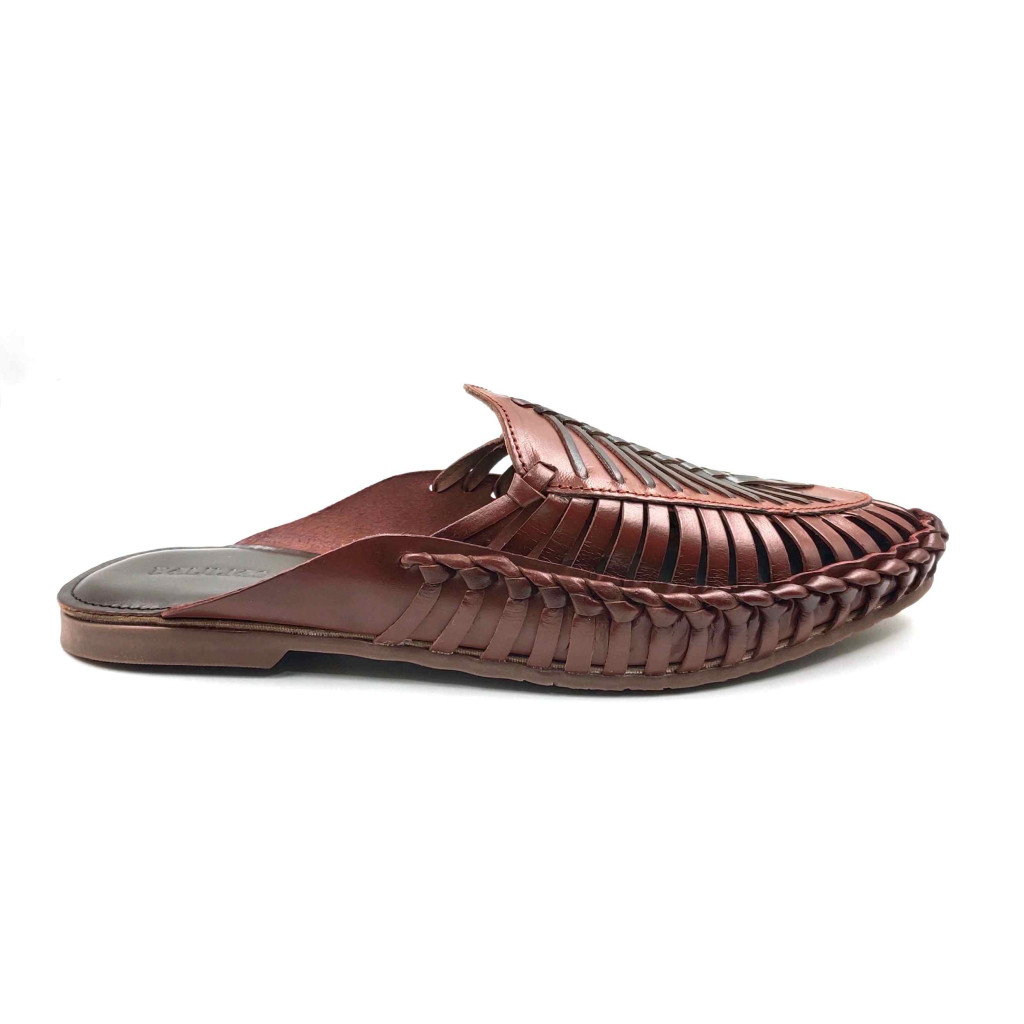 16 Balujas Men Tan Pathanis Slippers
