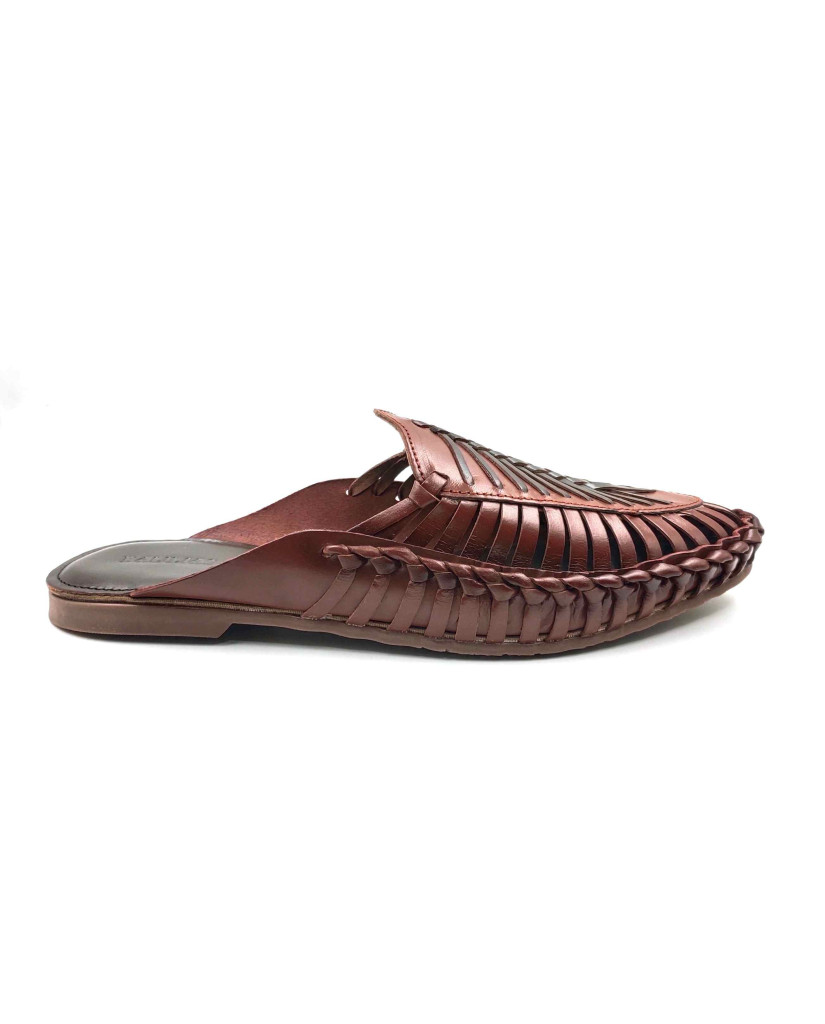 16 Balujas Men Tan Pathanis Slippers