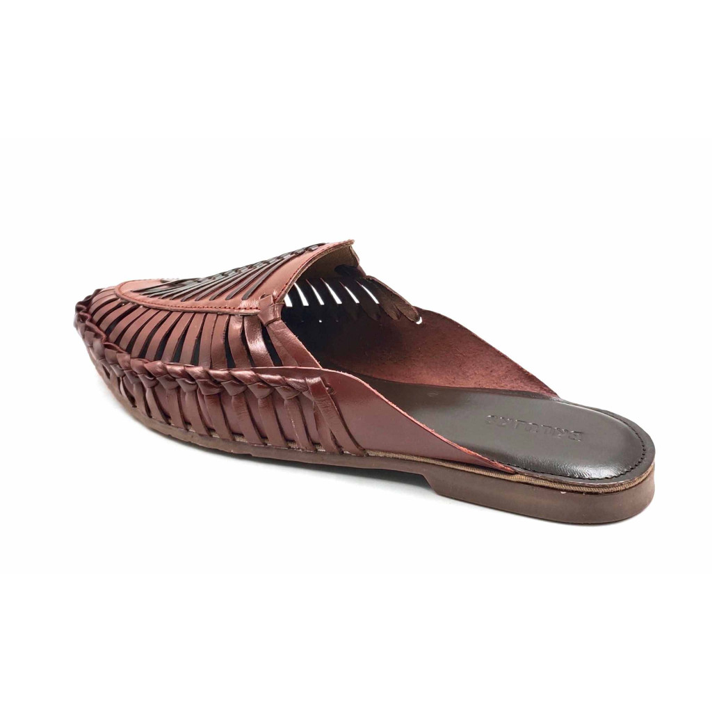 16 Balujas Men Tan Pathanis Slippers