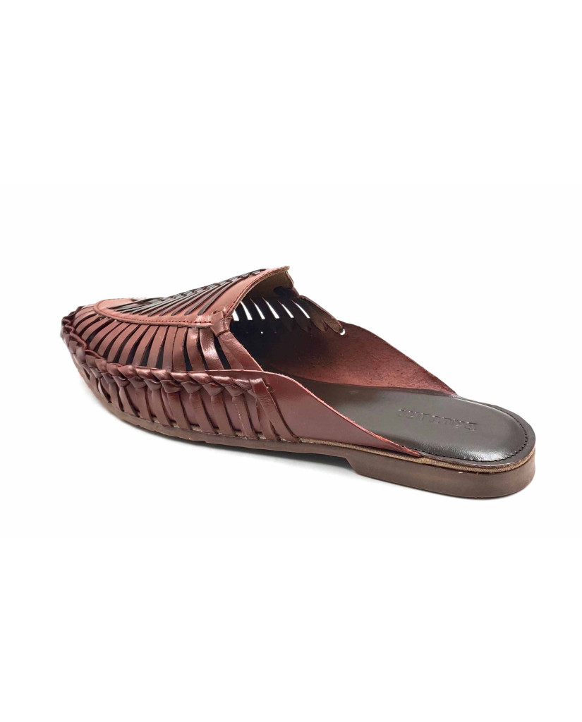 16 Balujas Men Tan Pathanis Slippers