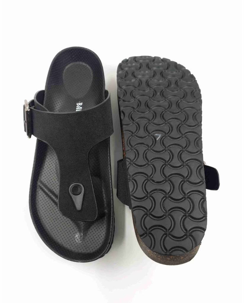 7001: Balujas Men Black Slippers