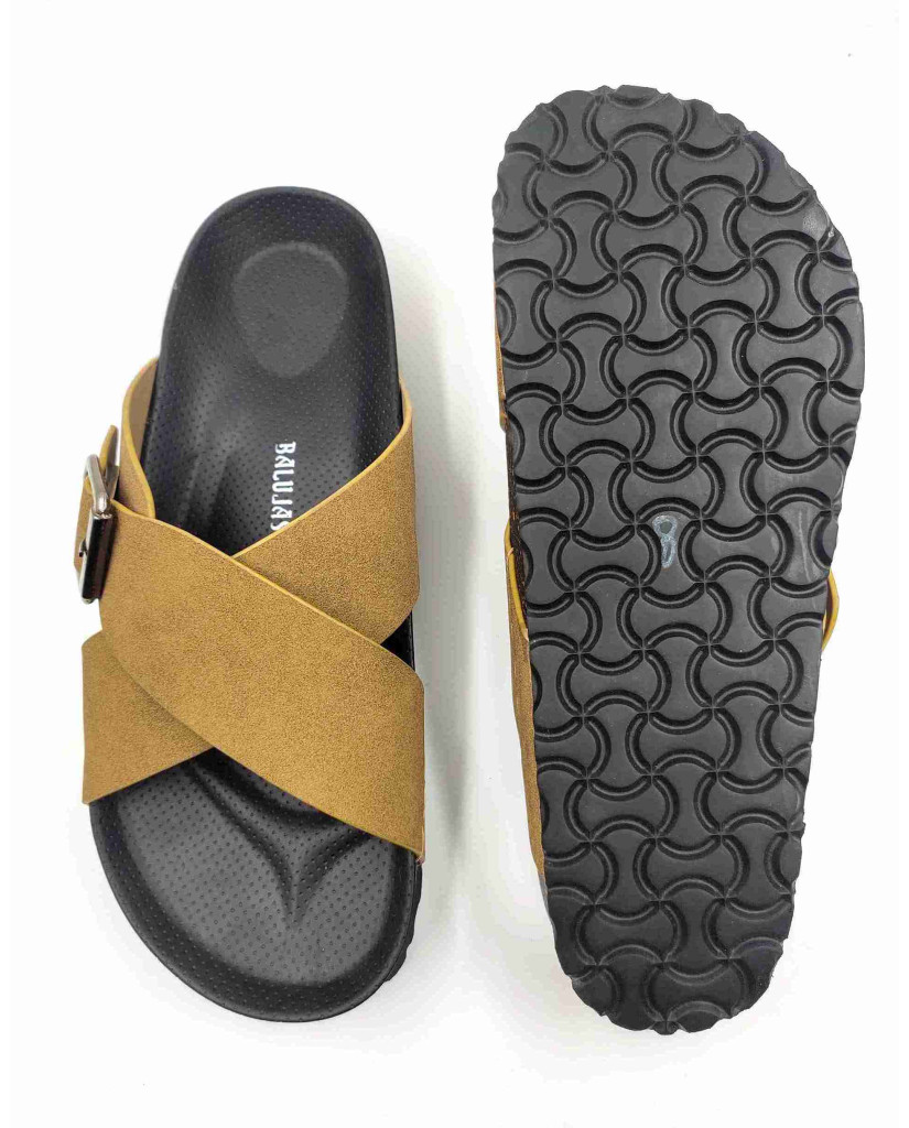 7002: Balujas Men Beige Slippers