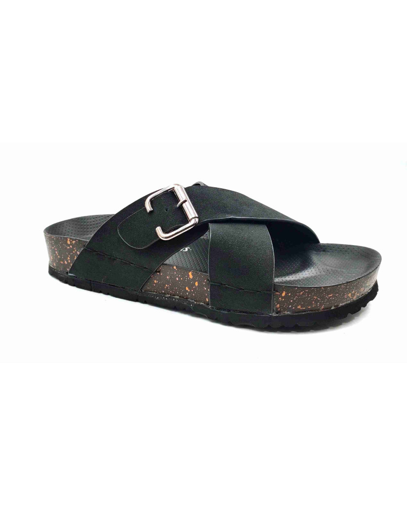 7002: Balujas Men Black Slippers