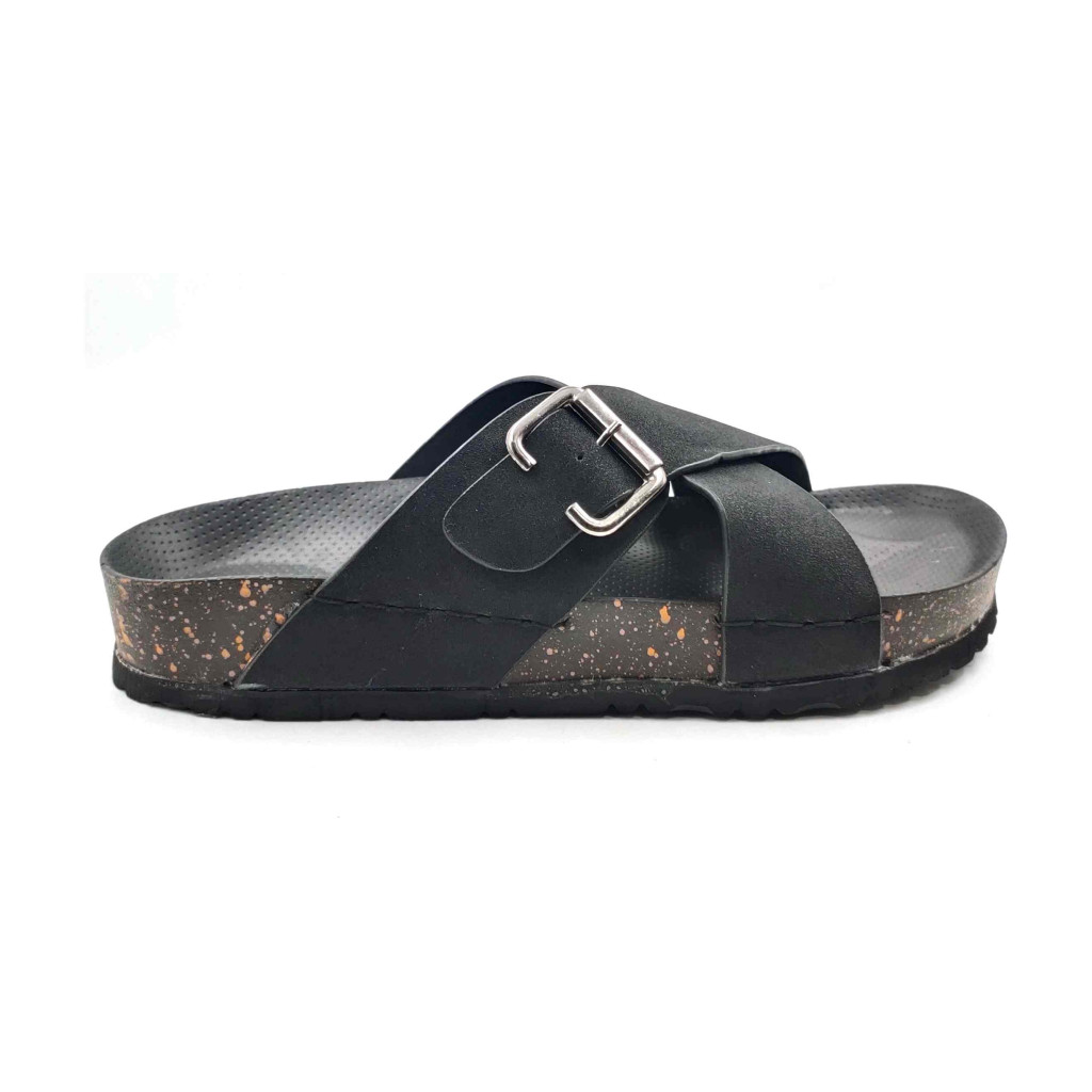 7002: Balujas Men Black Slippers 7002: Balujas Men Black Slippers