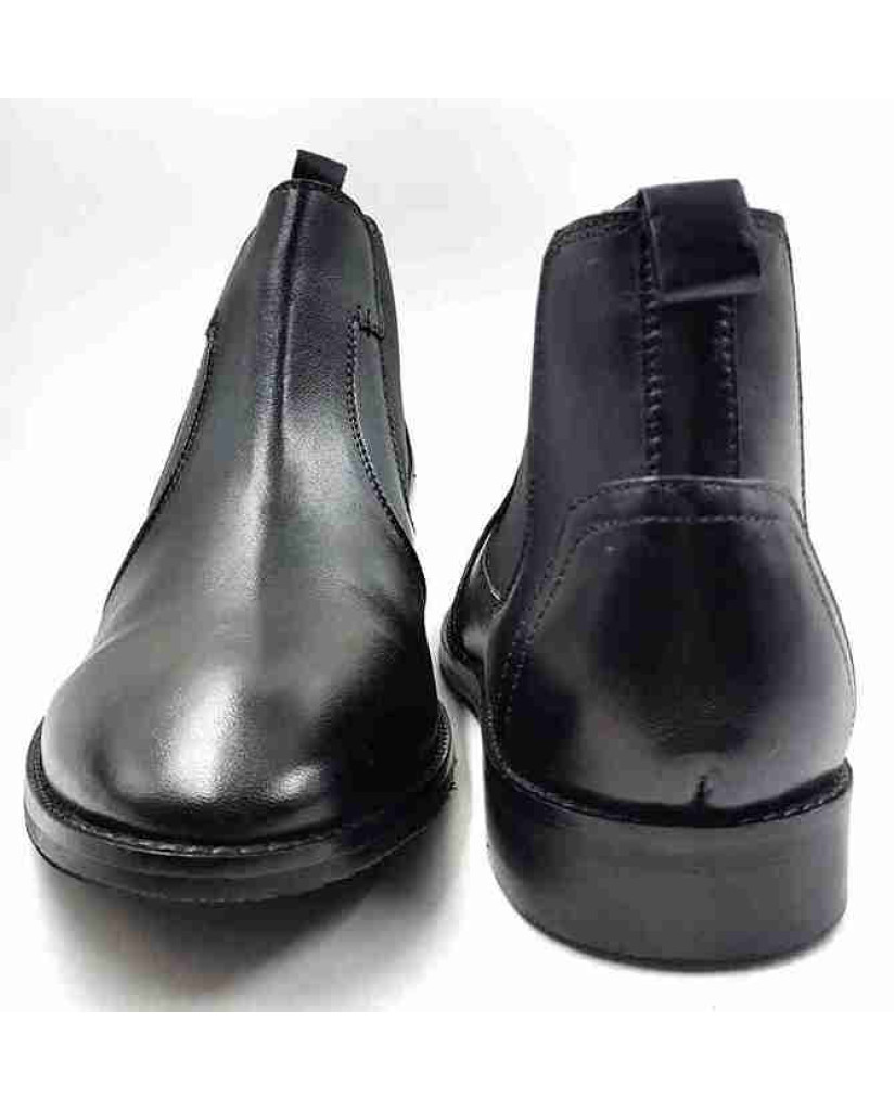 AR-0821: Balujas Black Leather Chelsea Boot