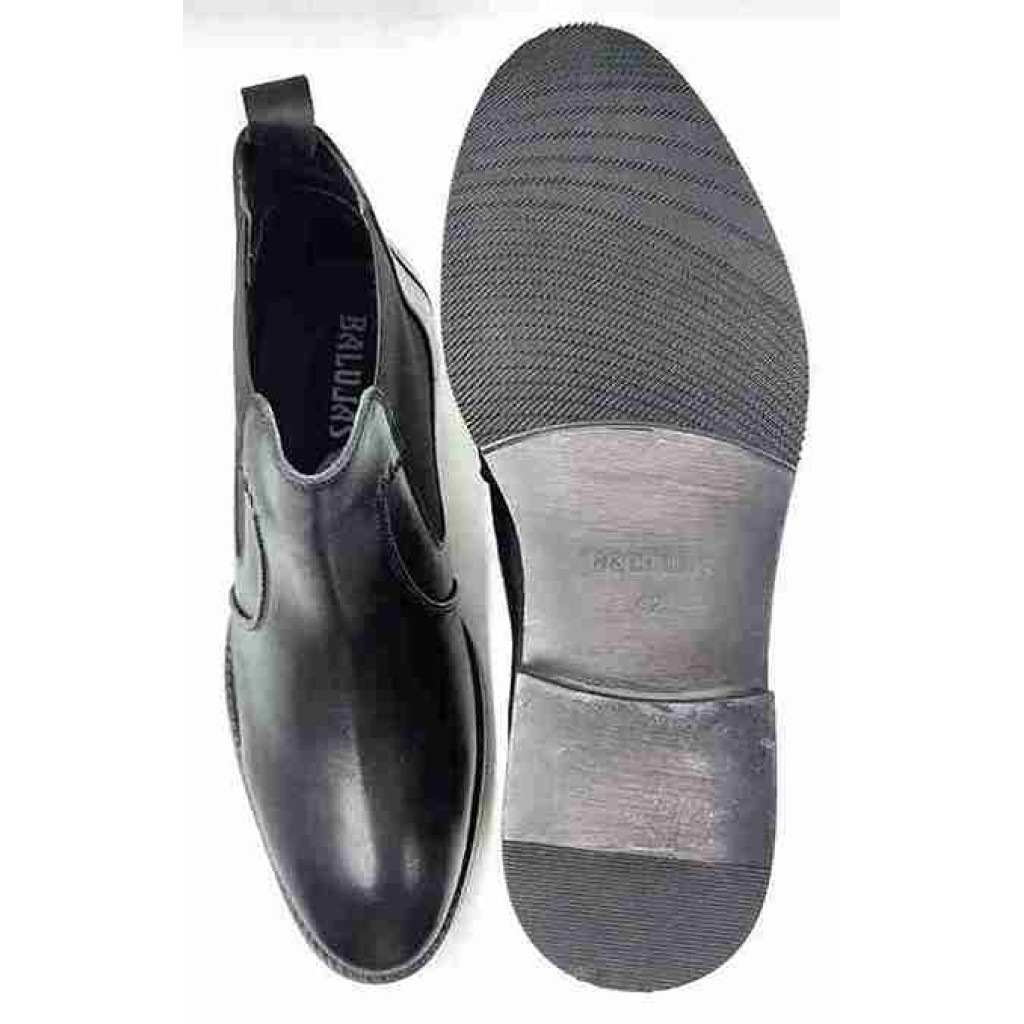 AR-0821: Balujas Black Leather Chelsea Boot