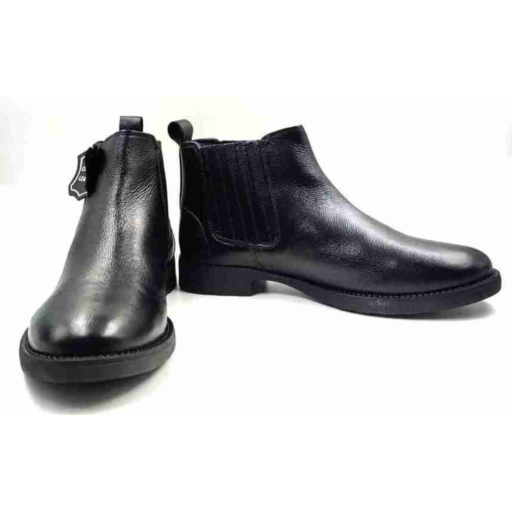 Biker-01: Balujas Black Chelsea Boot