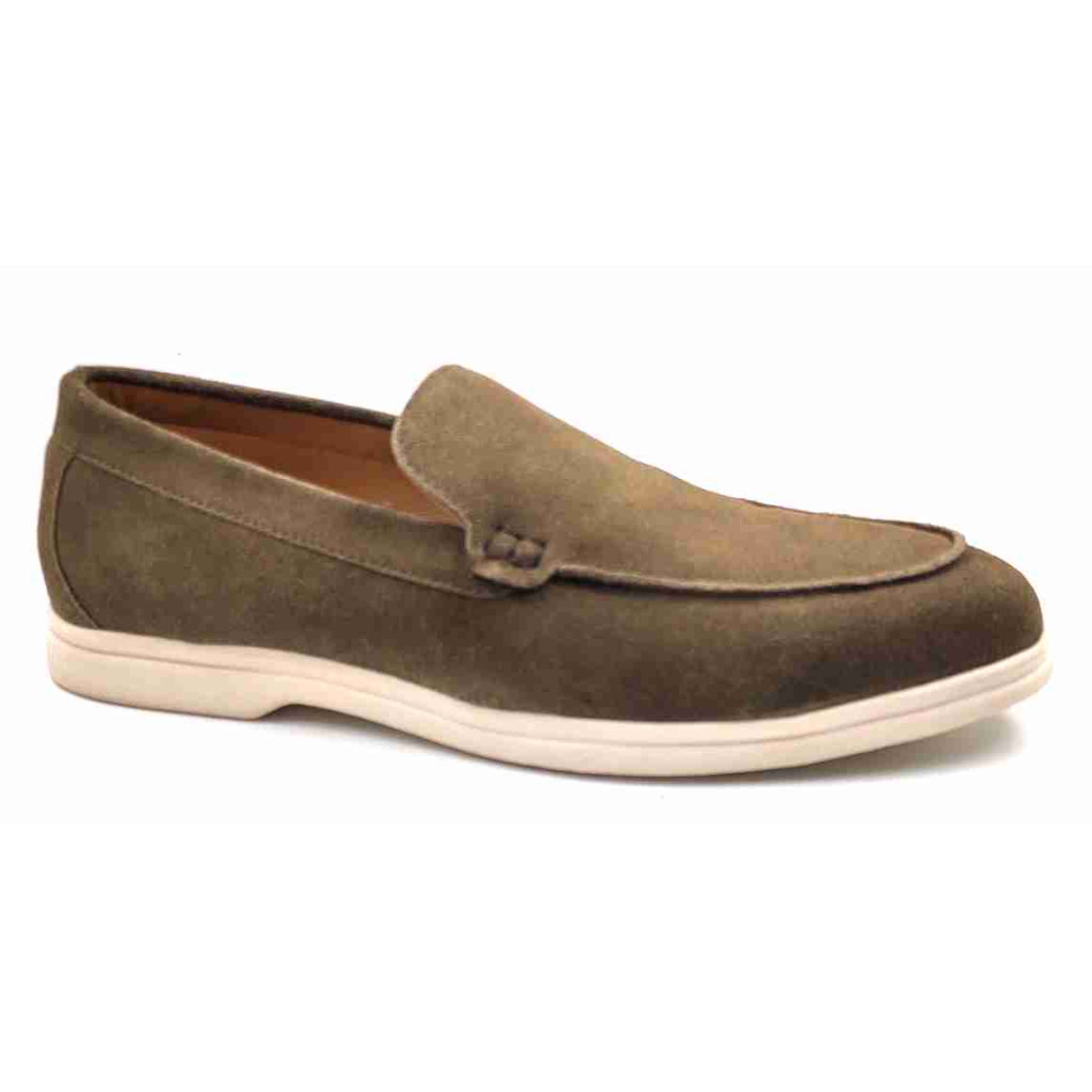 SA-07: Balujas Olive Casual Loafers